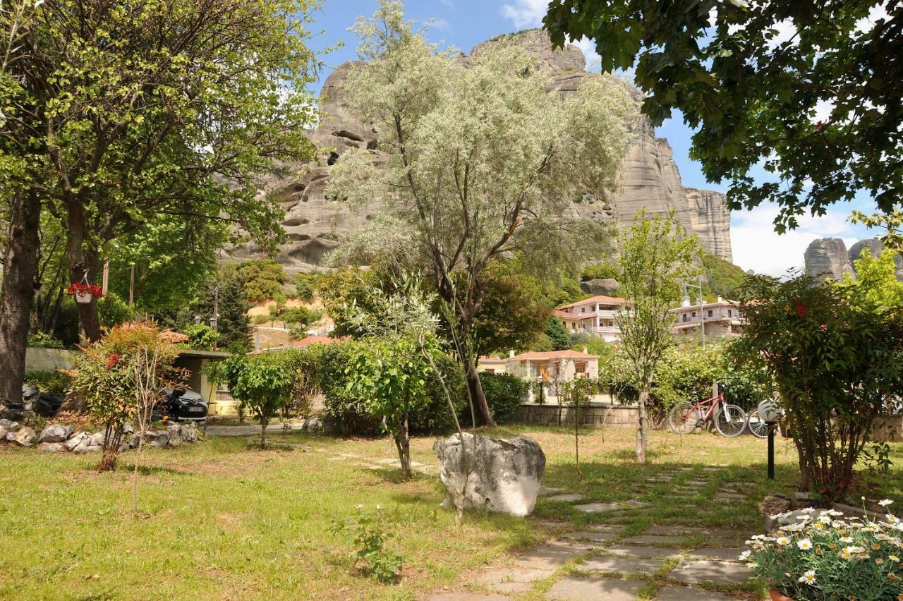 Garden House / Amazing View Apartment Kalampáka Luaran gambar